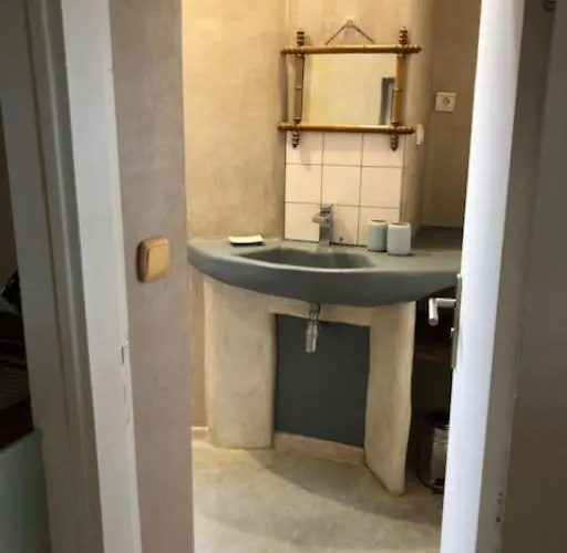 Flat * Athis-Val-de-Rouvre